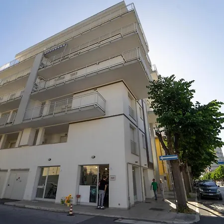 La Luna Nel Golfo - A Apartment Follonica
