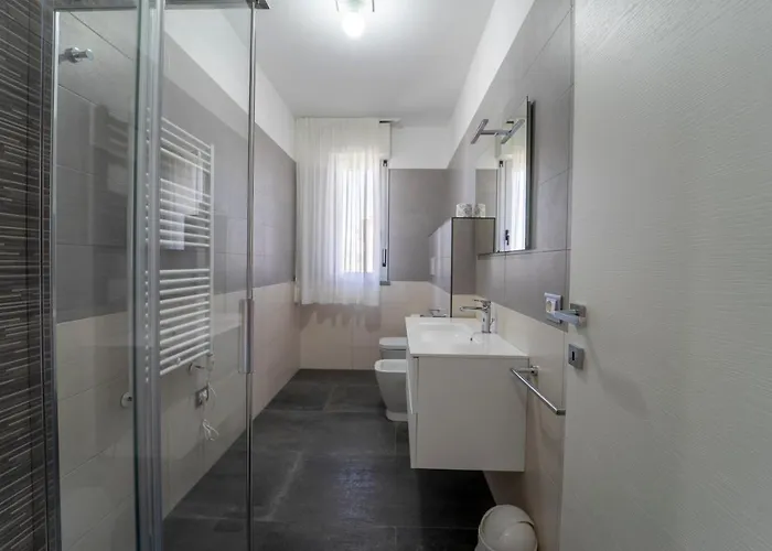 La Luna Nel Golfo - A *