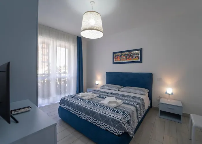 La Luna Nel Golfo - A *