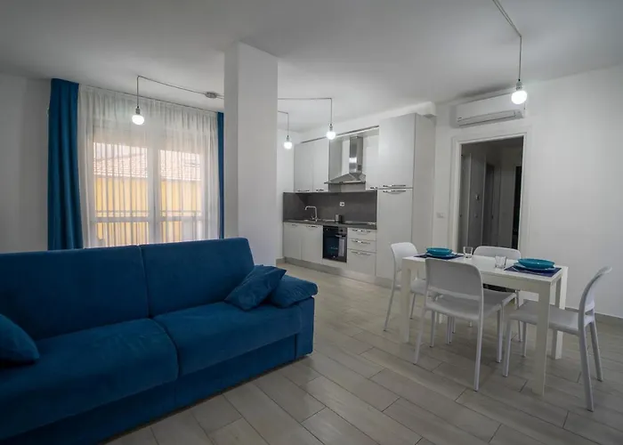 La Luna Nel Golfo - A *